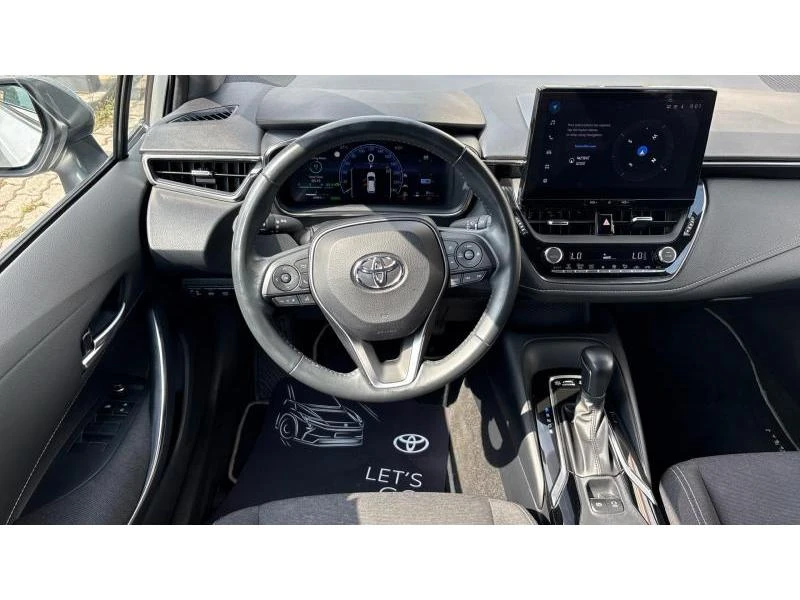 Toyota Corolla TS 1.8HSD DYNAMIC, снимка 9 - Автомобили и джипове - 55948801