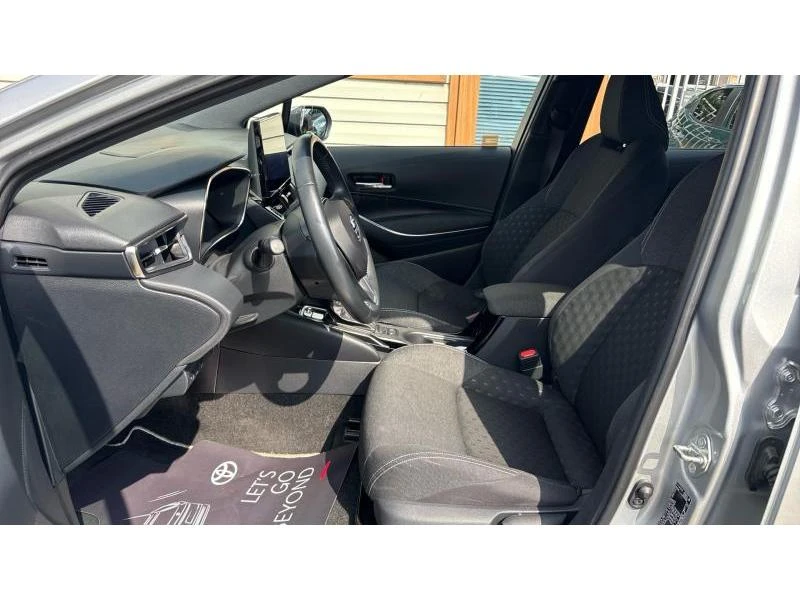 Toyota Corolla TS 1.8HSD DYNAMIC, снимка 12 - Автомобили и джипове - 55948801