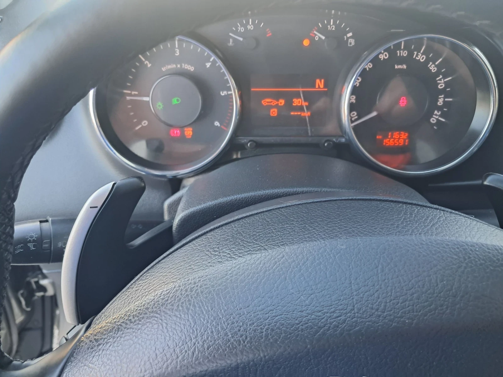 Peugeot 3008 1.6 HDI Automatic | Mobile.bg — изображение 11