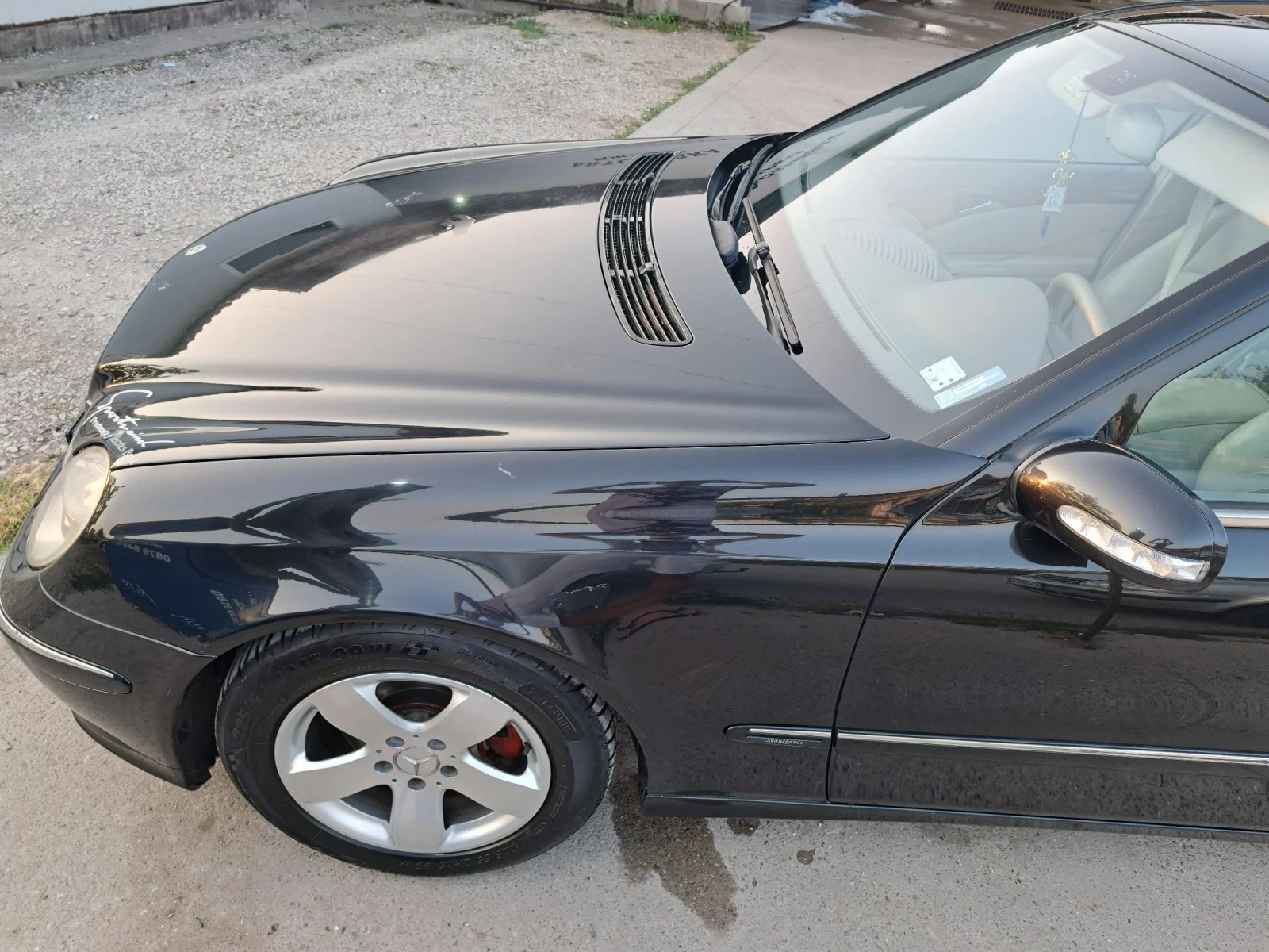Mercedes-Benz E 270 2.7CDI - изображение 4