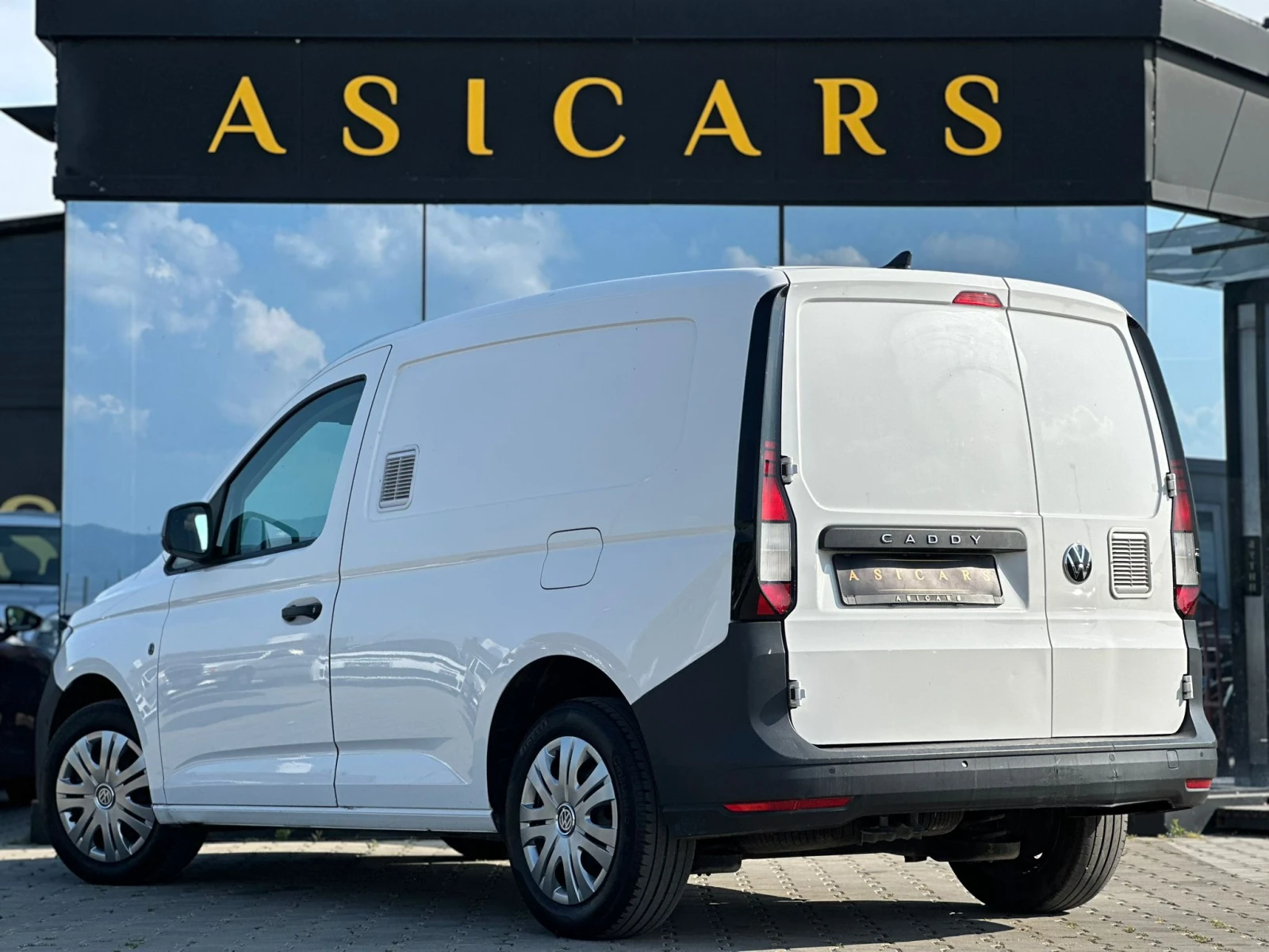 VW Caddy / 2.0D / 102 HP / EURO 6 / TOP / - изображение 3
