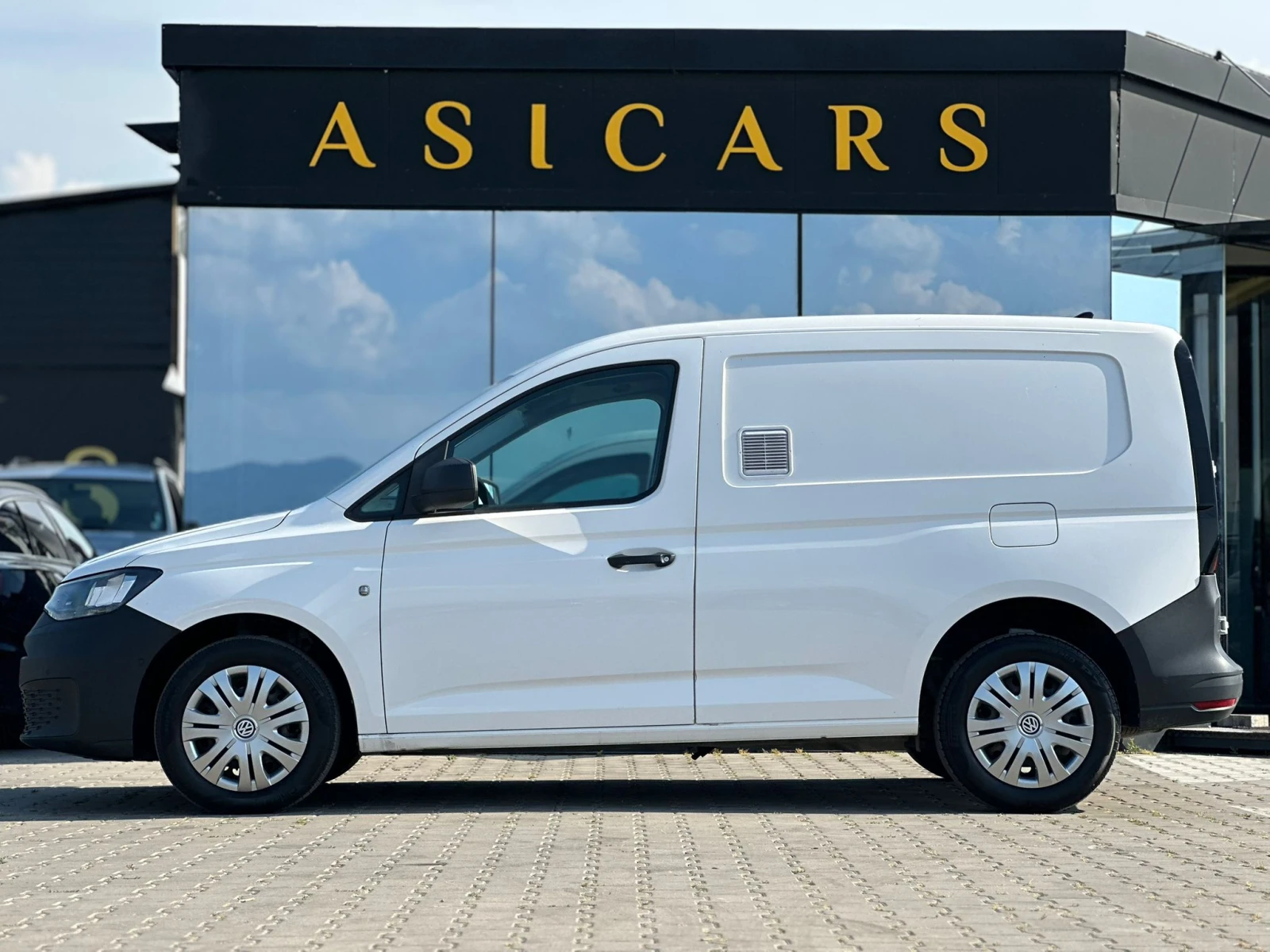 VW Caddy / 2.0D / 102 HP / EURO 6 / TOP / - изображение 2