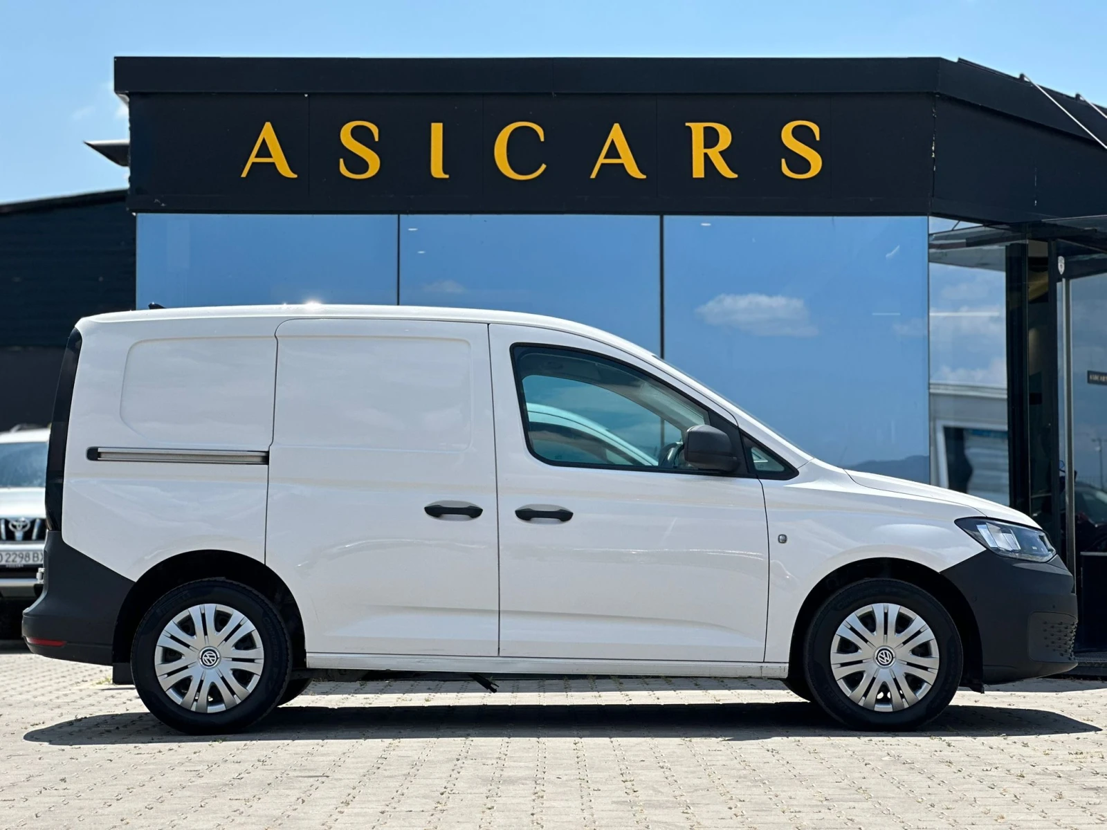 VW Caddy / 2.0D / 102 HP / EURO 6 / TOP / - изображение 6