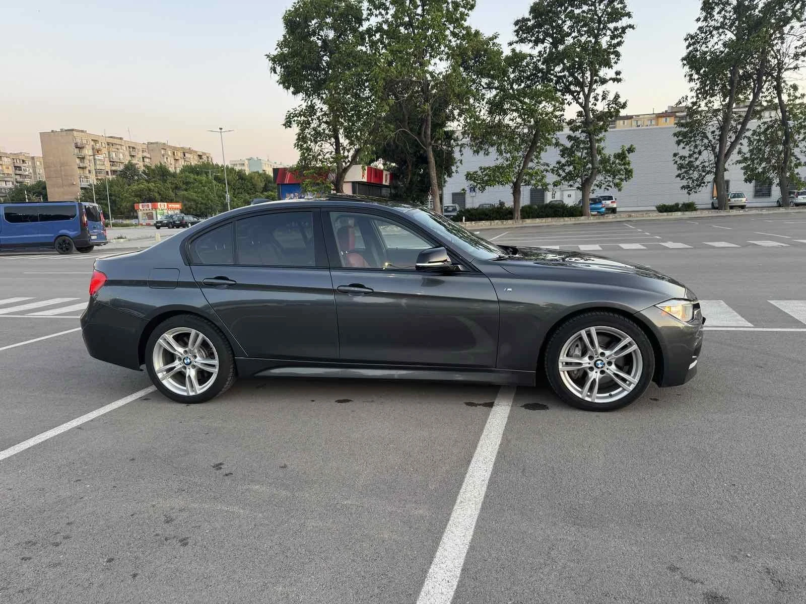 BMW 335  - изображение 6