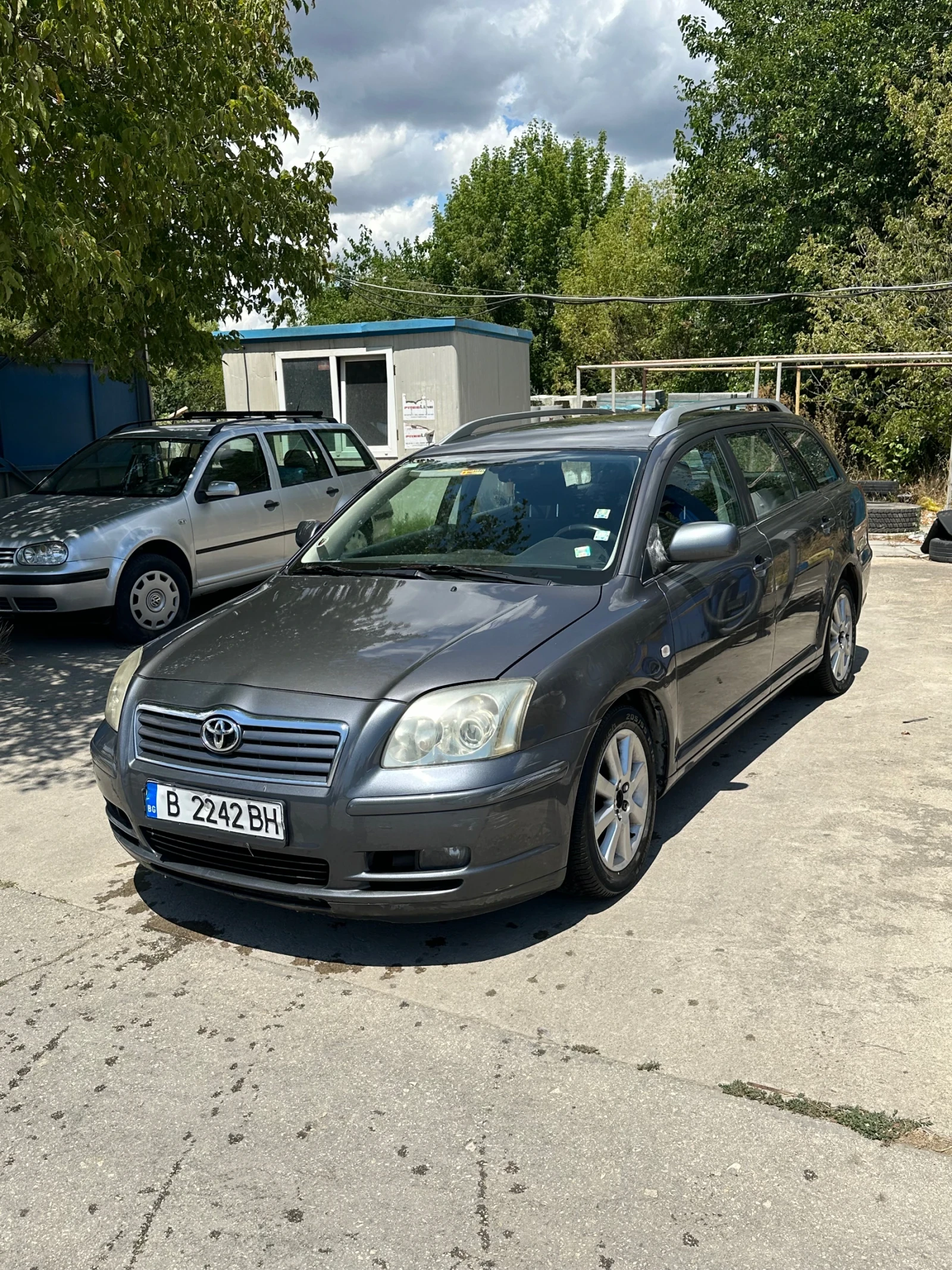 Toyota Avensis  - изображение 2