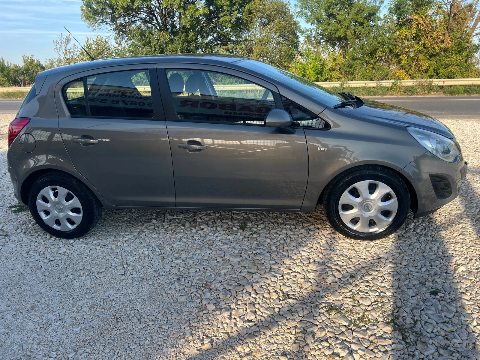 Opel Corsa 1.4i 16v/101p.s-Facelift/EURO 5 - изображение 7