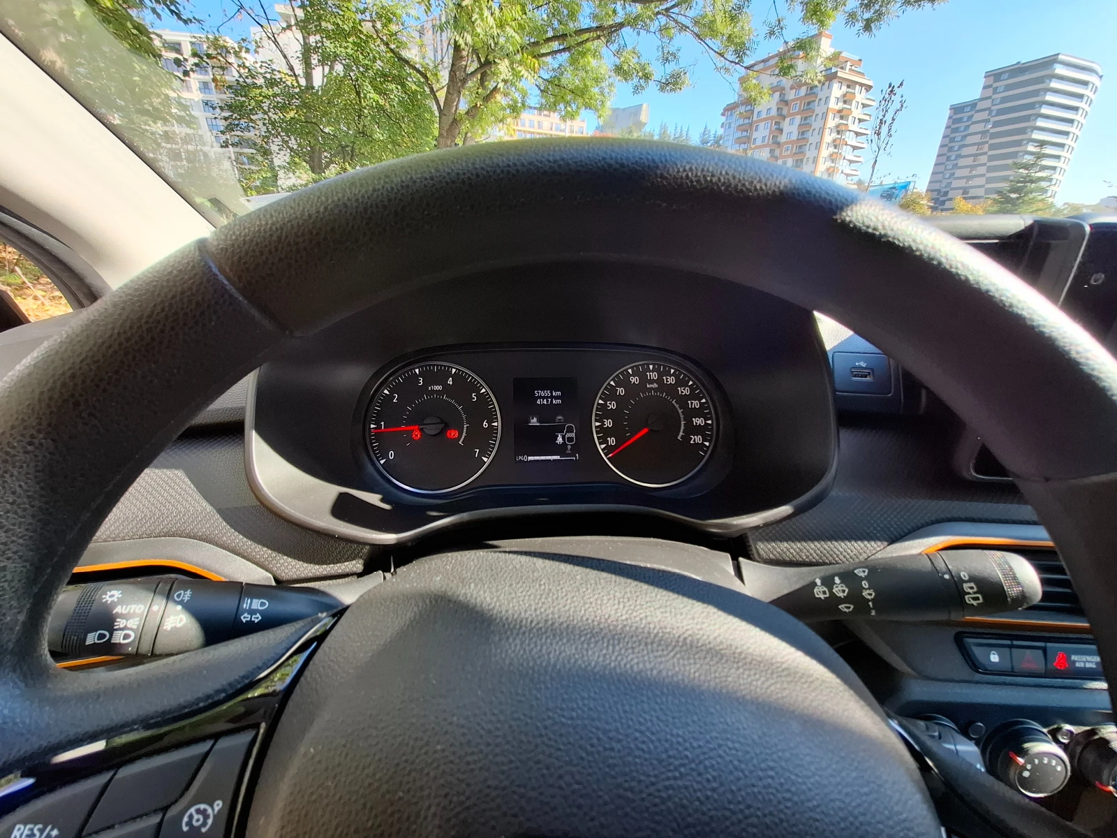 Dacia Sandero | Mobile.bg — изображение 8
