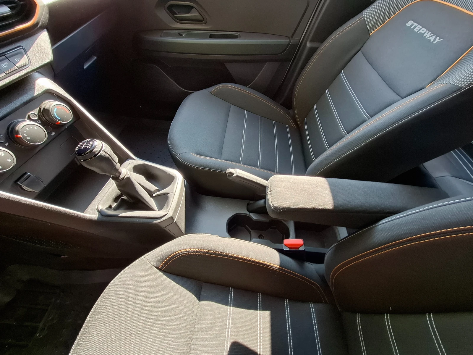 Dacia Sandero | Mobile.bg — изображение 10