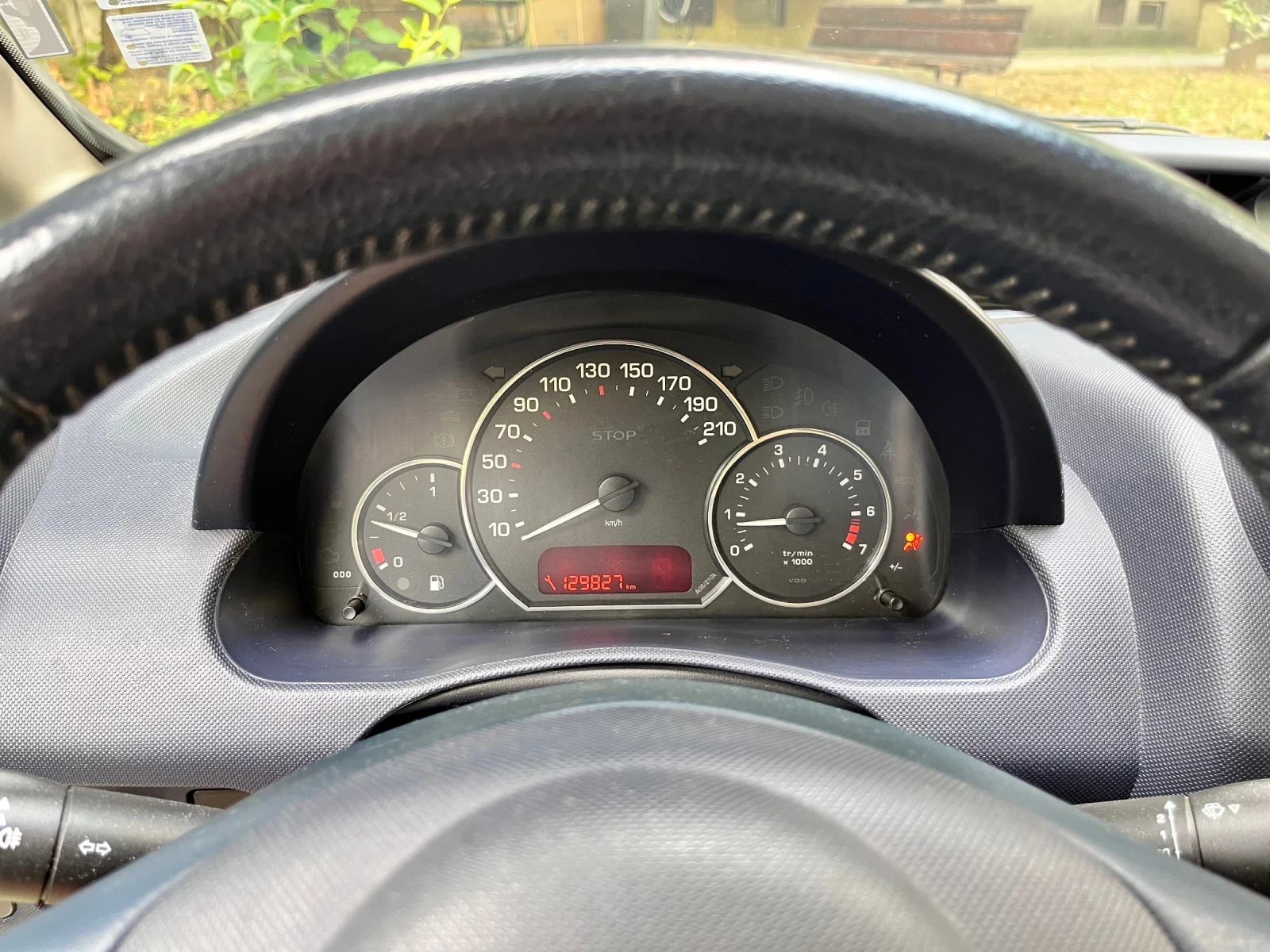 Peugeot 1007 1.4 - изображение 10