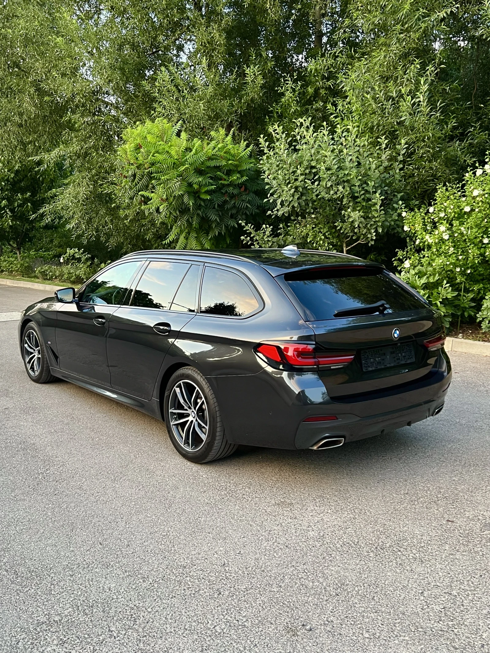 BMW 520 d xDrive Facelift M Packet Mild Hybrid  FULL MAAXS