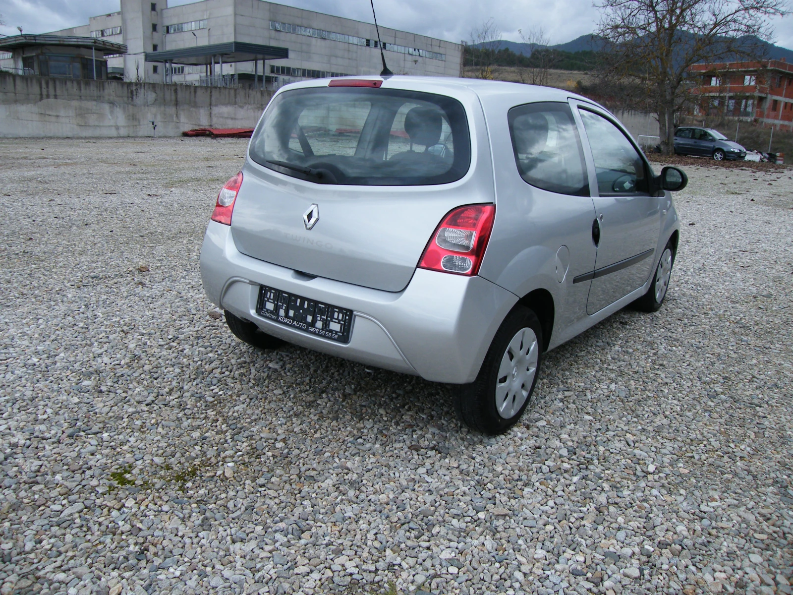Renault Twingo 1.3 i  - изображение 4