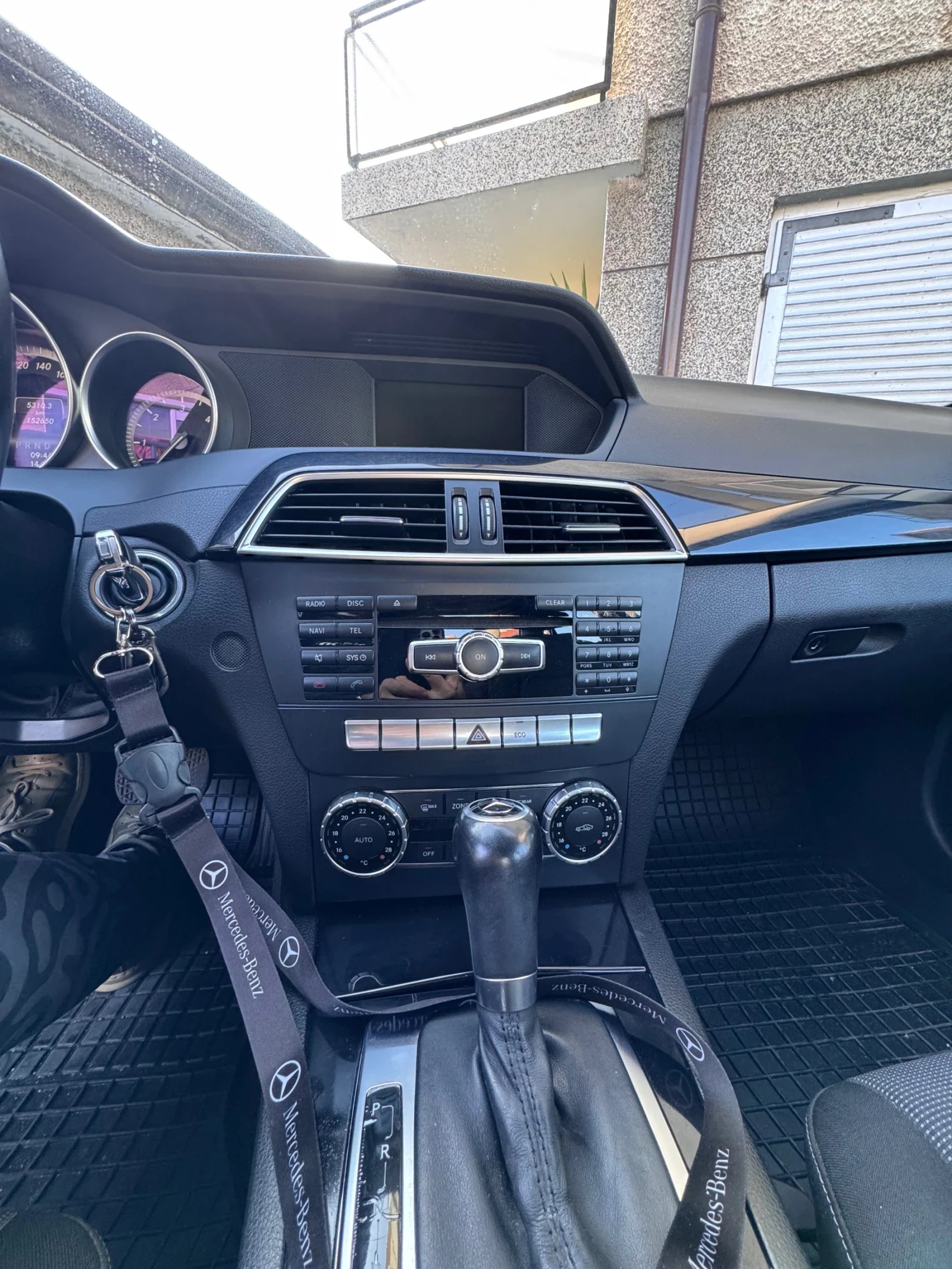 Mercedes-Benz C 200  - изображение 2