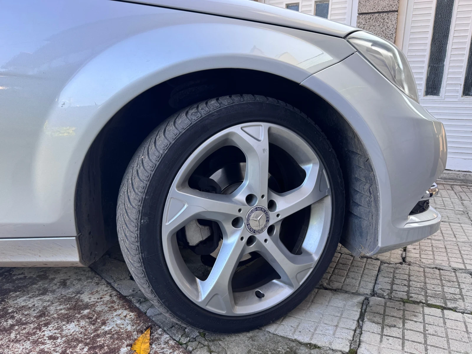 Mercedes-Benz C 200  - изображение 5