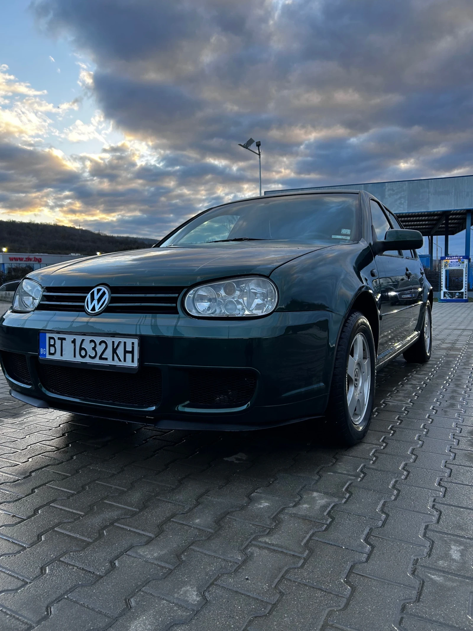 VW Golf Highline, снимка 8 - Автомобили и джипове - 53467136