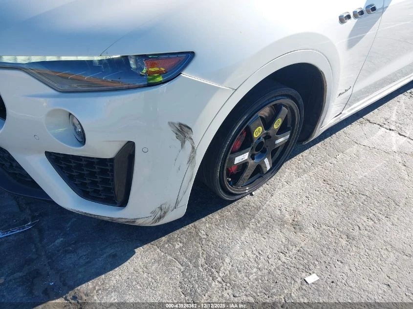 Maserati Gransport 3l Levante S - изображение 6