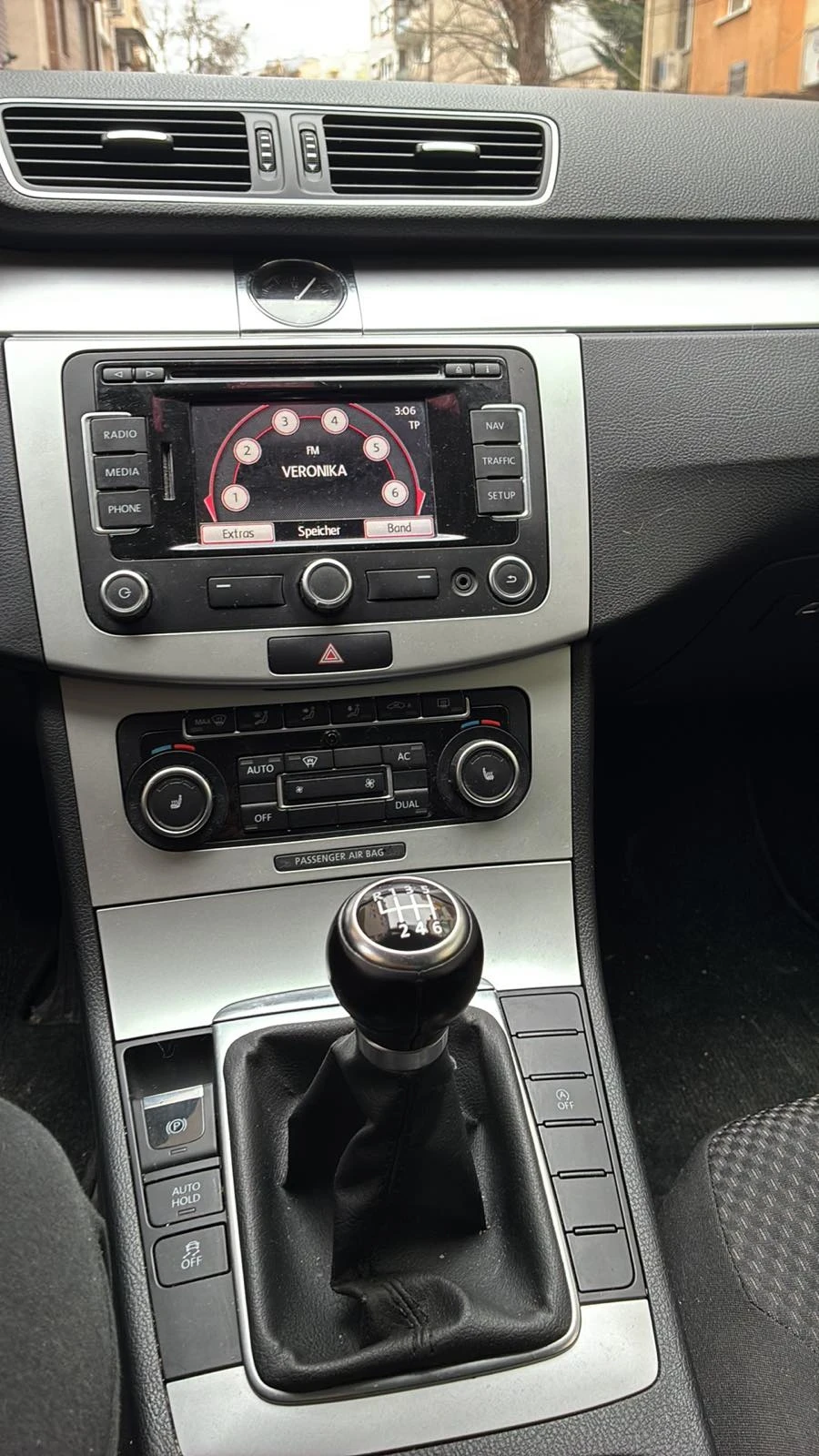 VW Passat 1.6 дизел, снимка 2 - Автомобили и джипове - 53838258