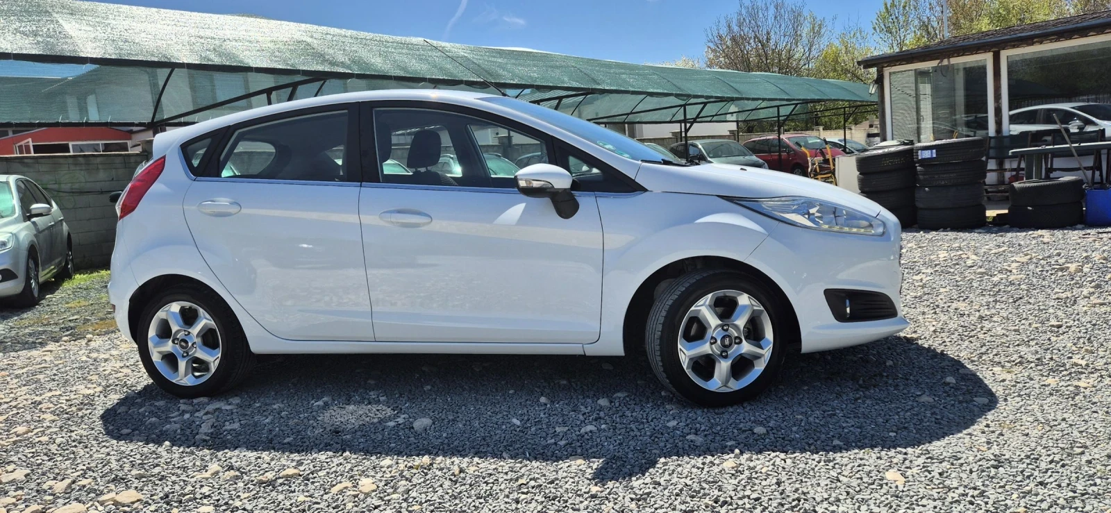 Ford Fiesta 1.6HDI, снимка 8 - Автомобили и джипове - 54344936