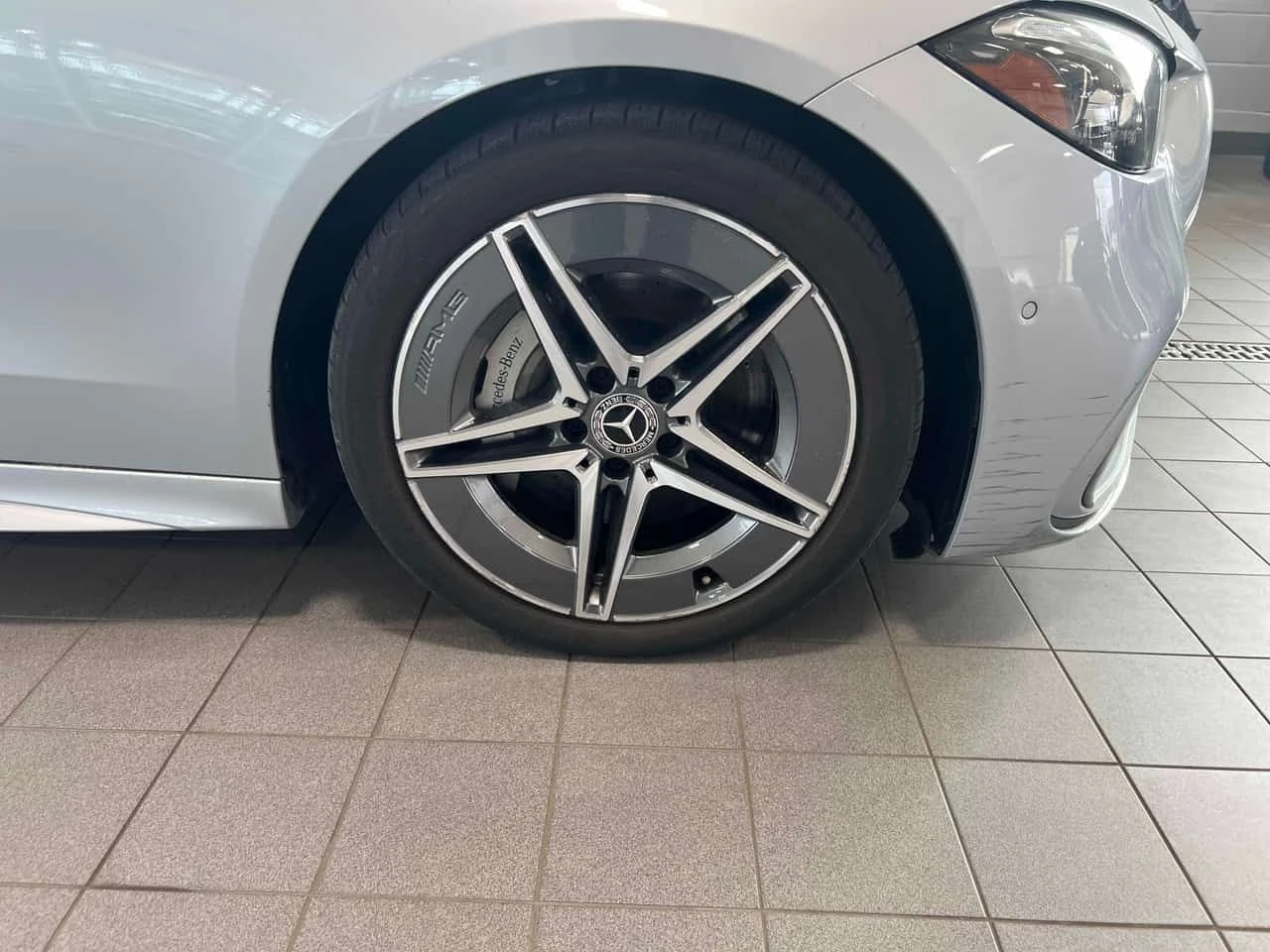 Mercedes-Benz C 300 4МАTIC* DISTRONIC* ШИБИДАХ* АМБИЕНТО* , снимка 7 - Автомобили и джипове - 54345531