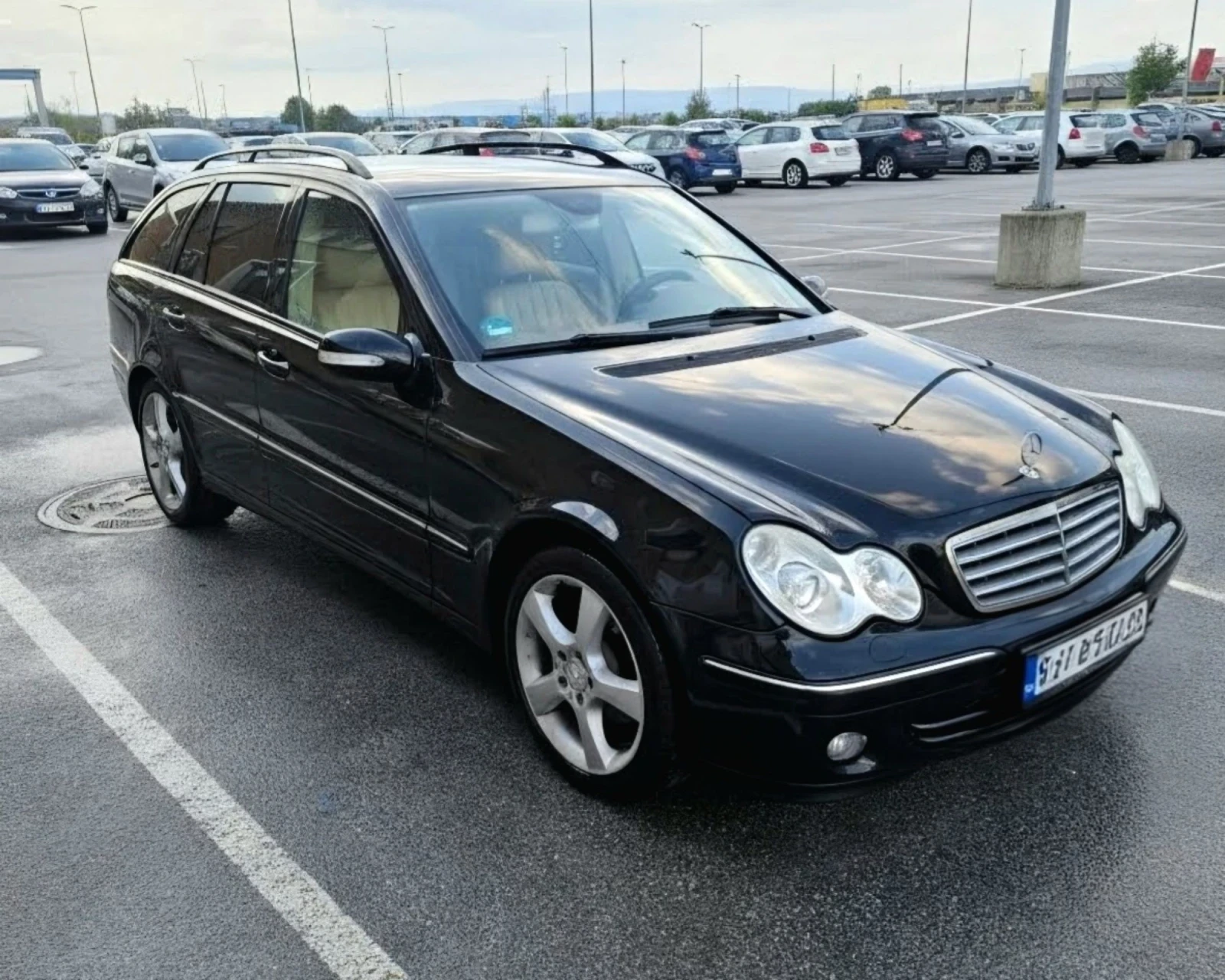 Mercedes-Benz C 220, снимка 2 - Автомобили и джипове - 54382884