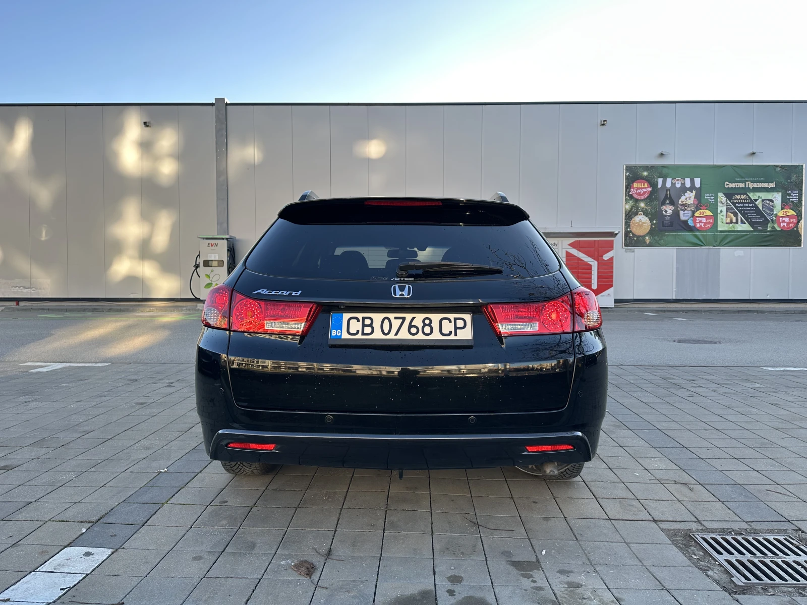 Honda Accord Facelift Executive 2.2 DTEC, снимка 5 - Автомобили и джипове - 54736110