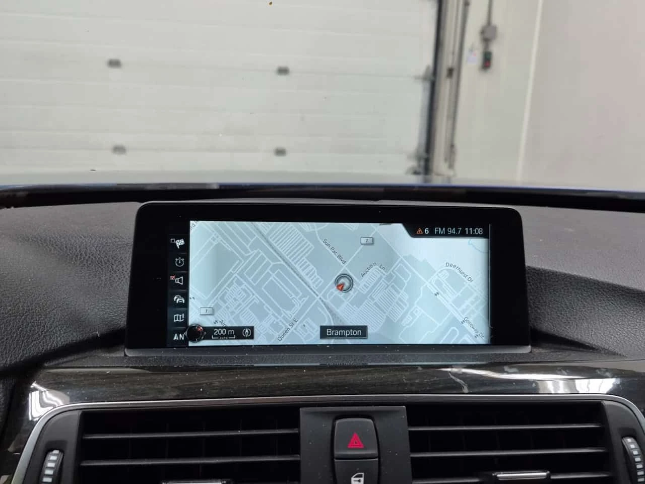 BMW 330 xDrive * АВТОКРЕДИТ * ОТ ПРЕДСТАВИТЕЛСТВО, снимка 9 - Автомобили и джипове - 54984469