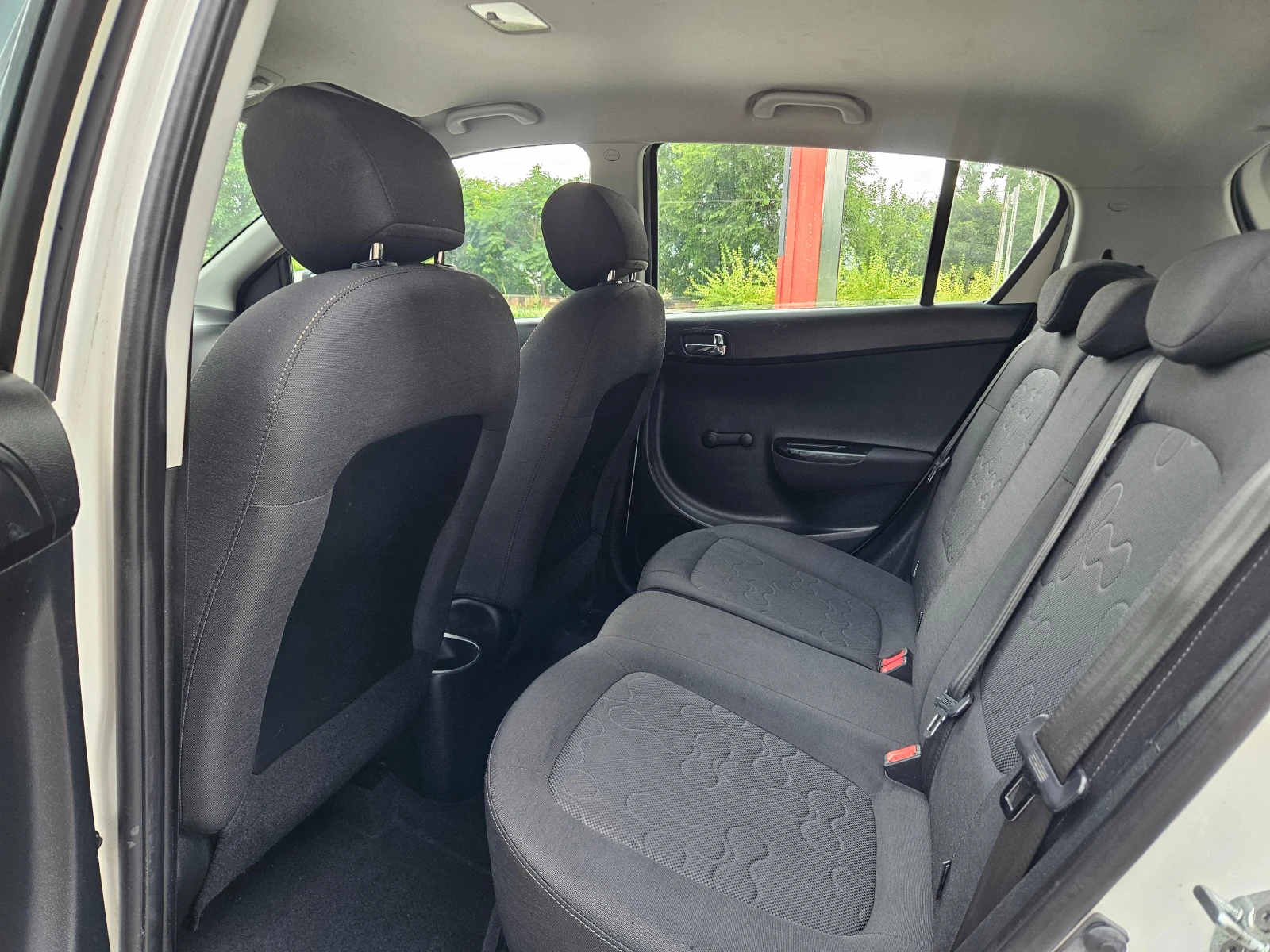 Hyundai I20 1.25, 78кс., евро 5!!!, снимка 10 - Автомобили и джипове - 55213722