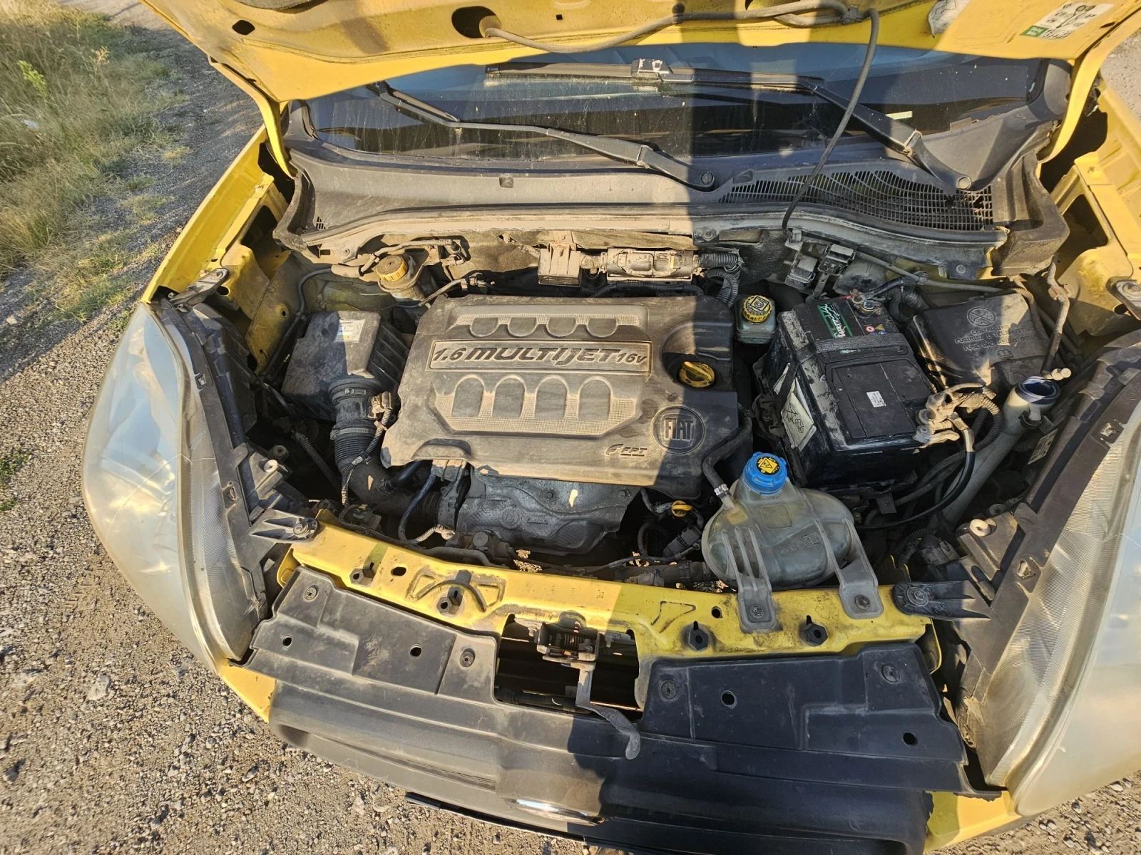 Fiat Doblo 1.6mjet 6 скорости, снимка 8 - Автомобили и джипове - 55753489