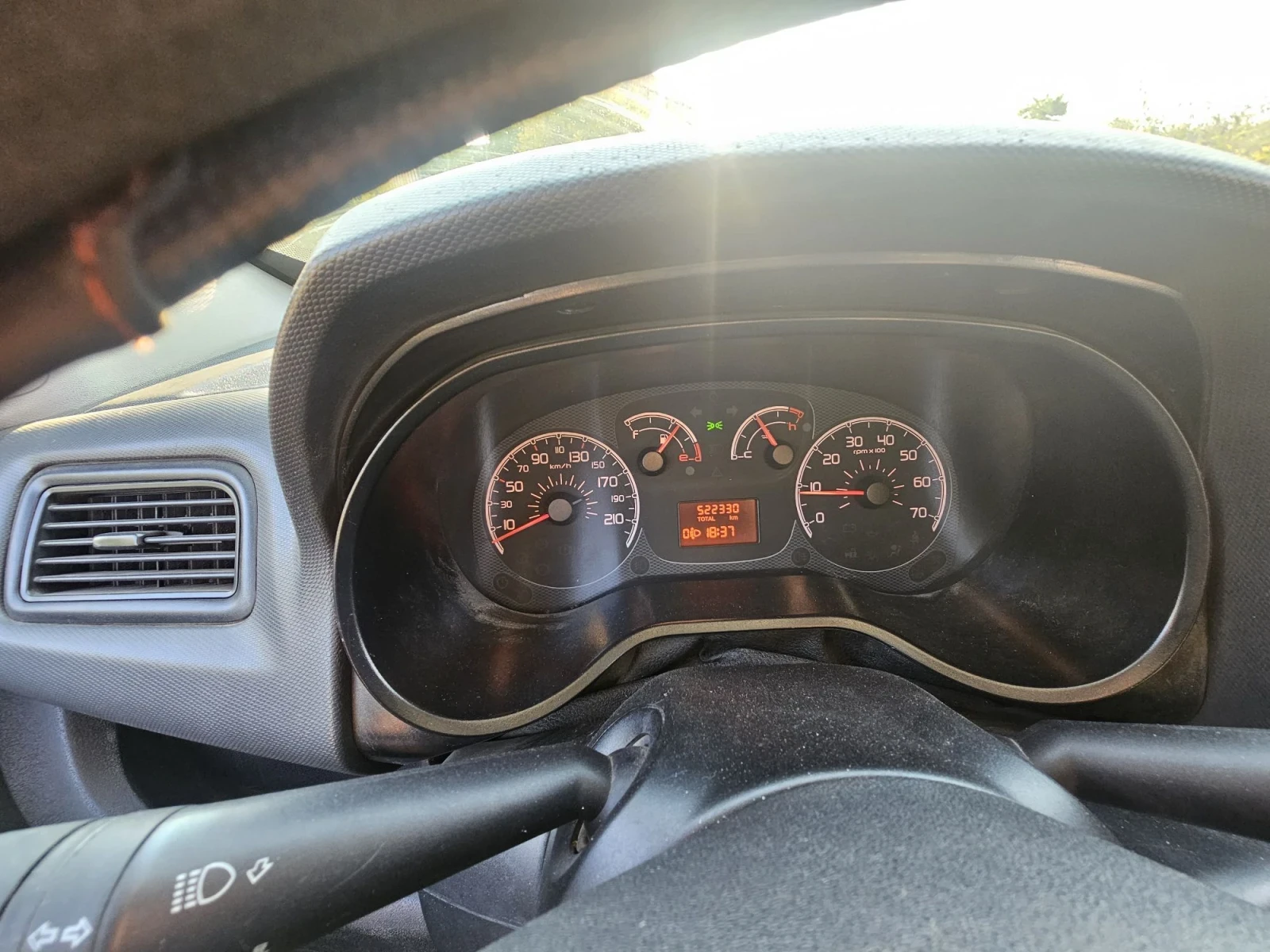 Fiat Doblo 1.6mjet 6 скорости, снимка 5 - Автомобили и джипове - 55753489