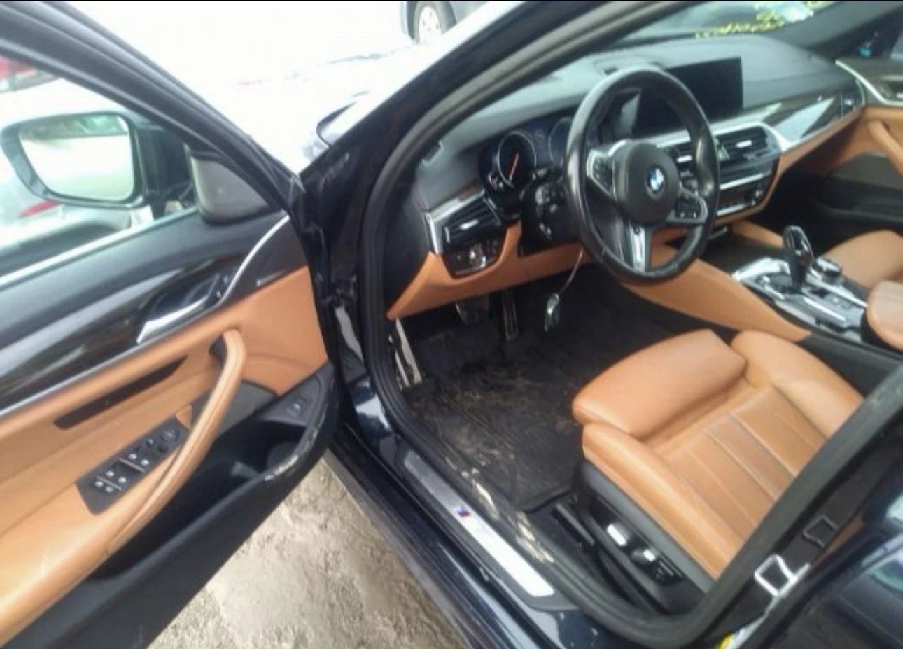 BMW 540 540i xDrive M Sport, снимка 3 - Автомобили и джипове - 56203544