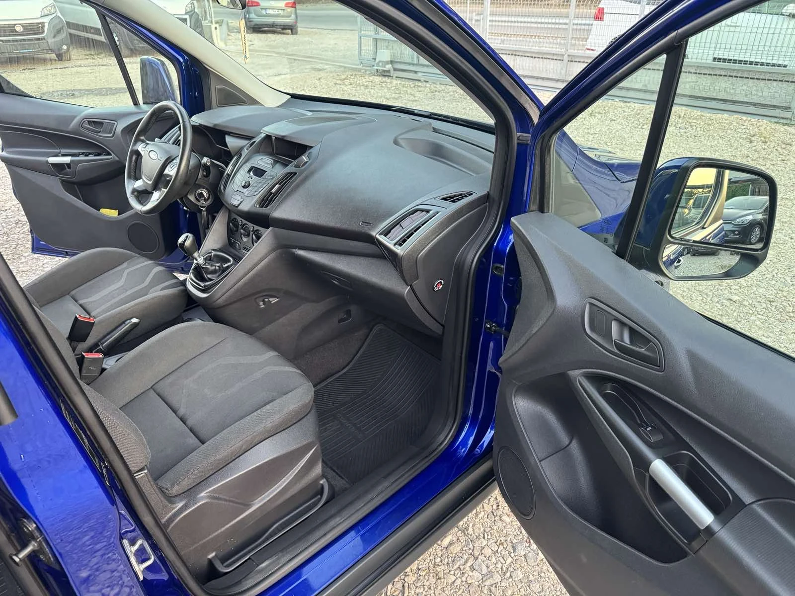 Ford Tourneo Connect 1.6TDCI* MAXI* 7MESTA* TOP* KLIMATIK | Mobile.bg � ����������� 10