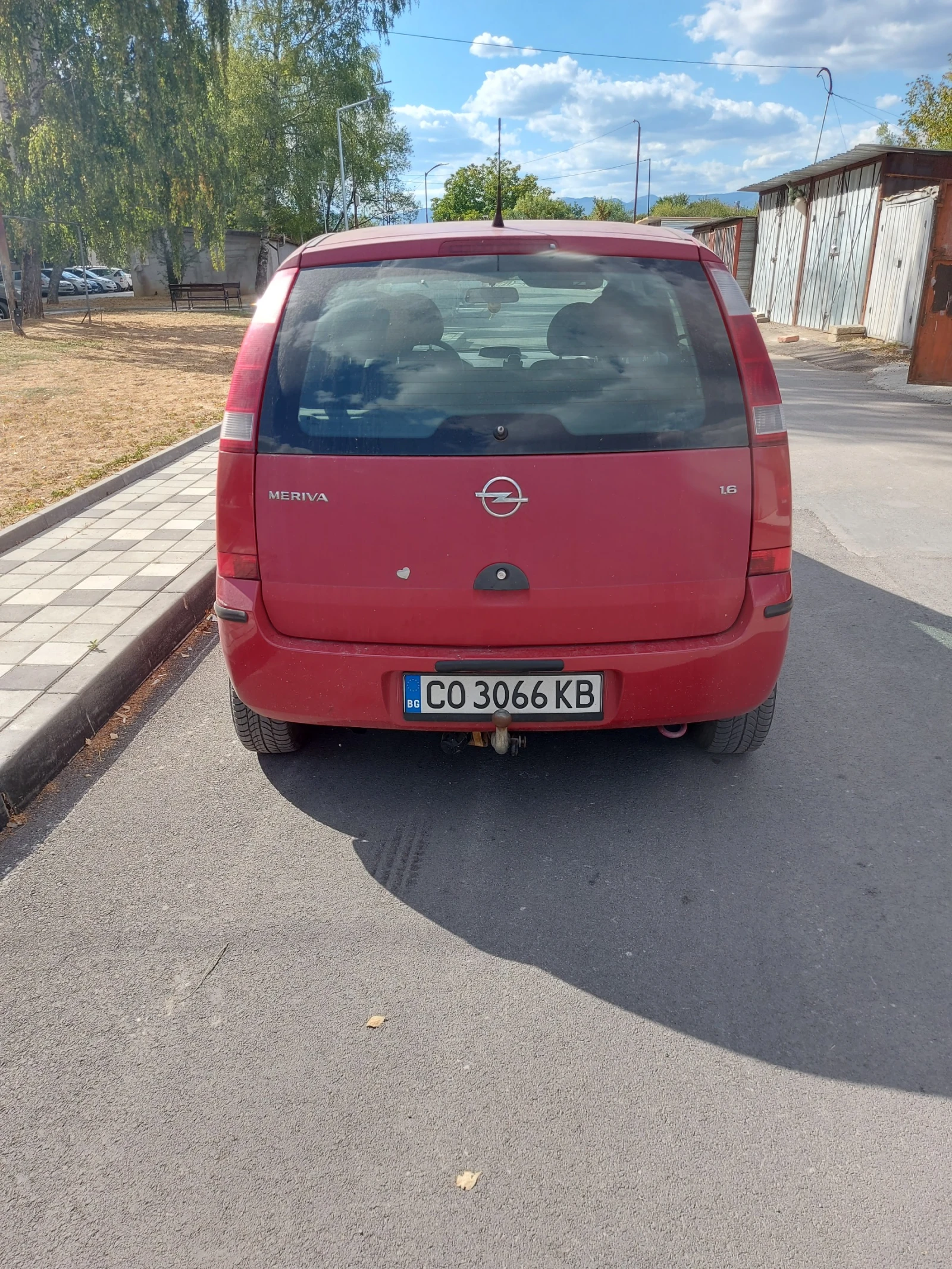 Opel Meriva, снимка 2 - Автомобили и джипове - 56353092