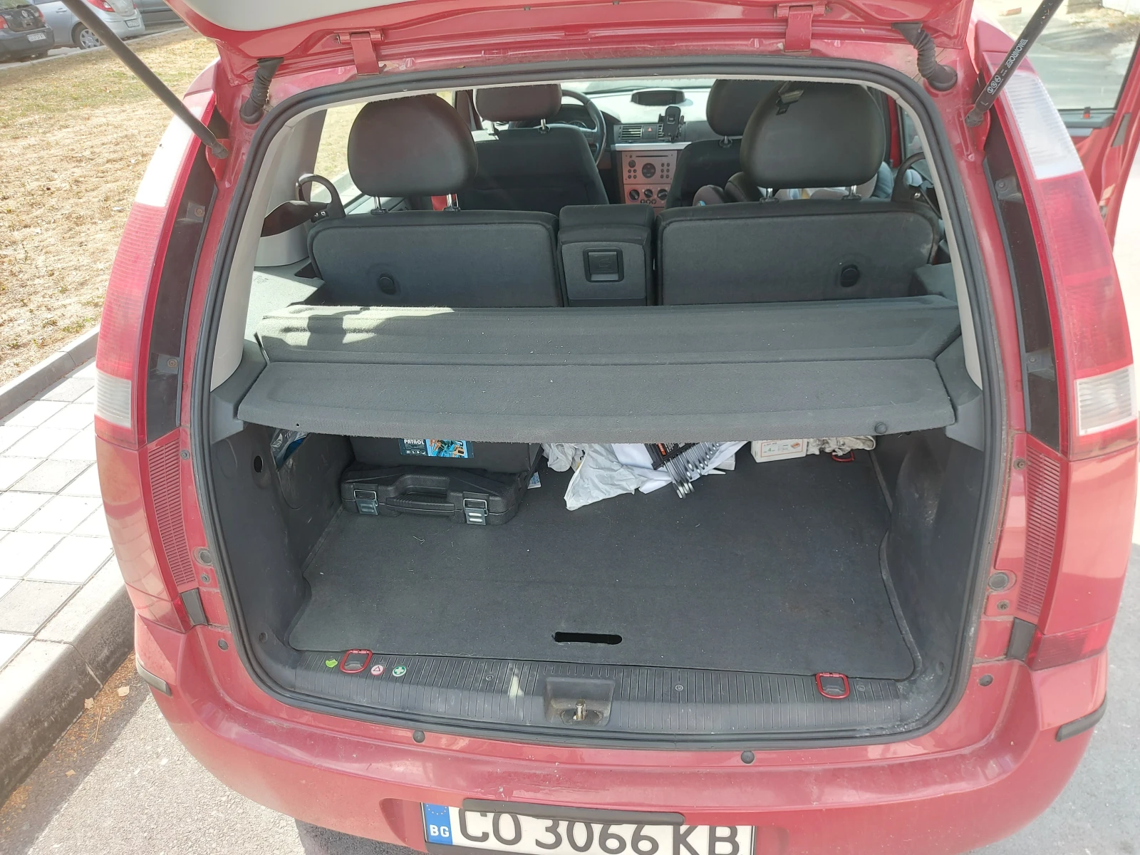 Opel Meriva, снимка 5 - Автомобили и джипове - 56353092
