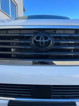 Toyota Sequoia TRD, снимка 12