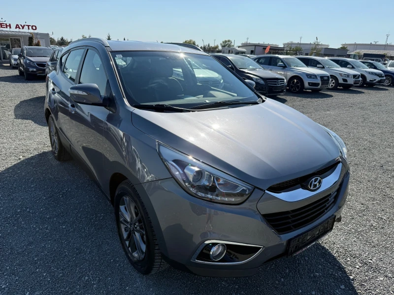 Hyundai IX35 (KATO НОВА)^(4x4), снимка 3 - Автомобили и джипове - 47366308