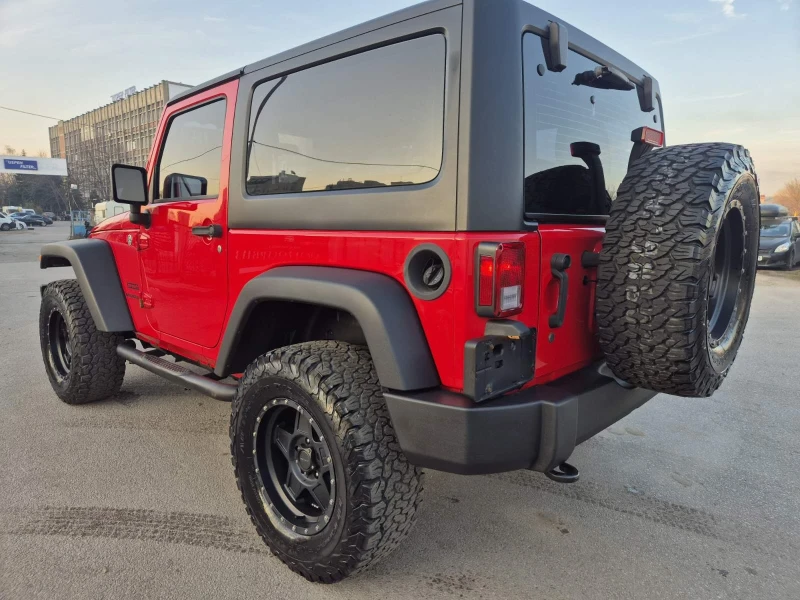 Jeep Wrangler 3.6 V6 Ръчка/Къса база, снимка 6 - Автомобили и джипове - 52857081