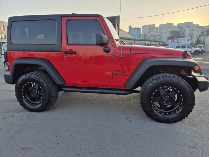Jeep Wrangler 3.6 V6 Ръчка/Къса база, снимка 4 - Автомобили и джипове - 52857081