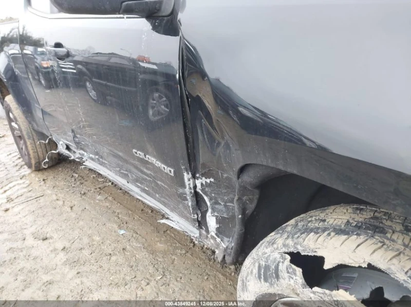 Chevrolet Colorado 3.6L V-6 DI, DOHC, VVT, 308HP 4X2 Drive, снимка 11 - Автомобили и джипове - 52914107