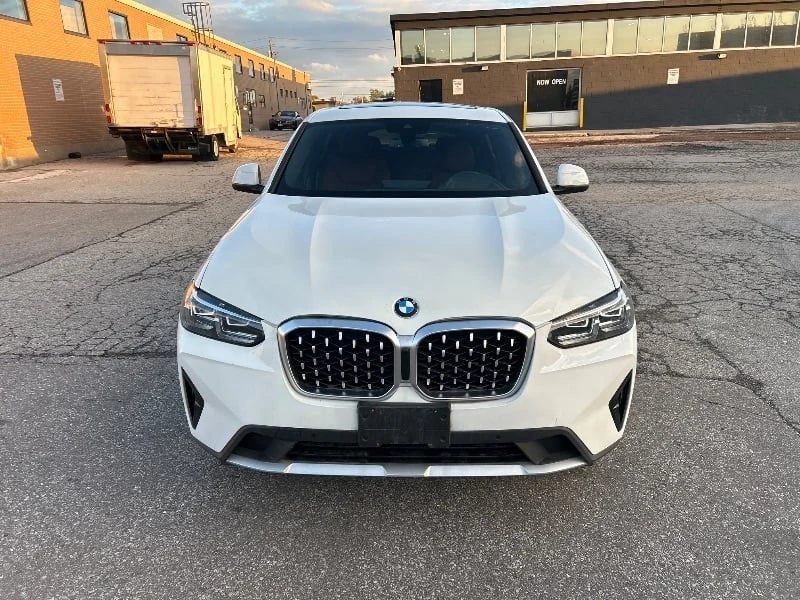 BMW X4 xDrive30i / LED / DISTRONIC / PANO / NAVI / - изображение 6