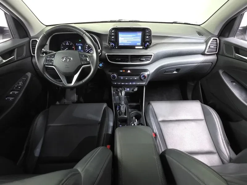 Hyundai Tucson 1.6 2WD MODERN, снимка 7 - Автомобили и джипове - 56161031