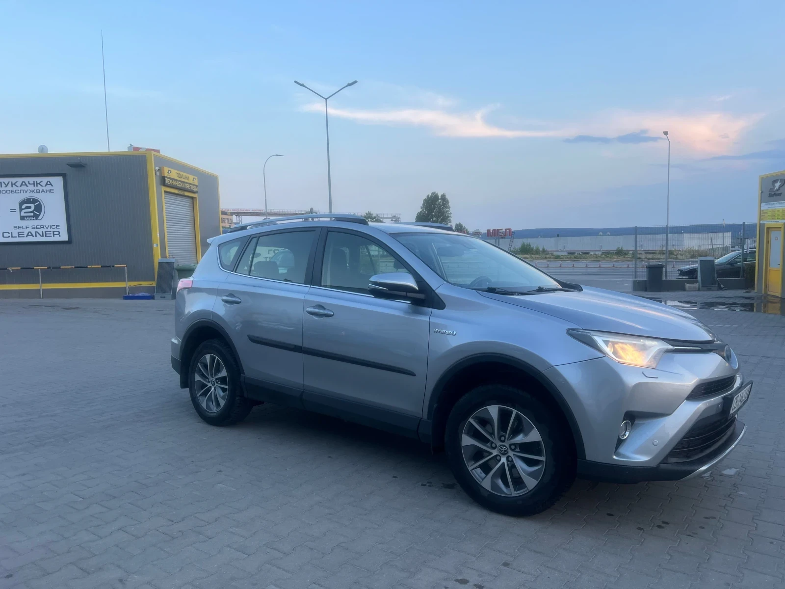 Toyota Rav4  - изображение 10