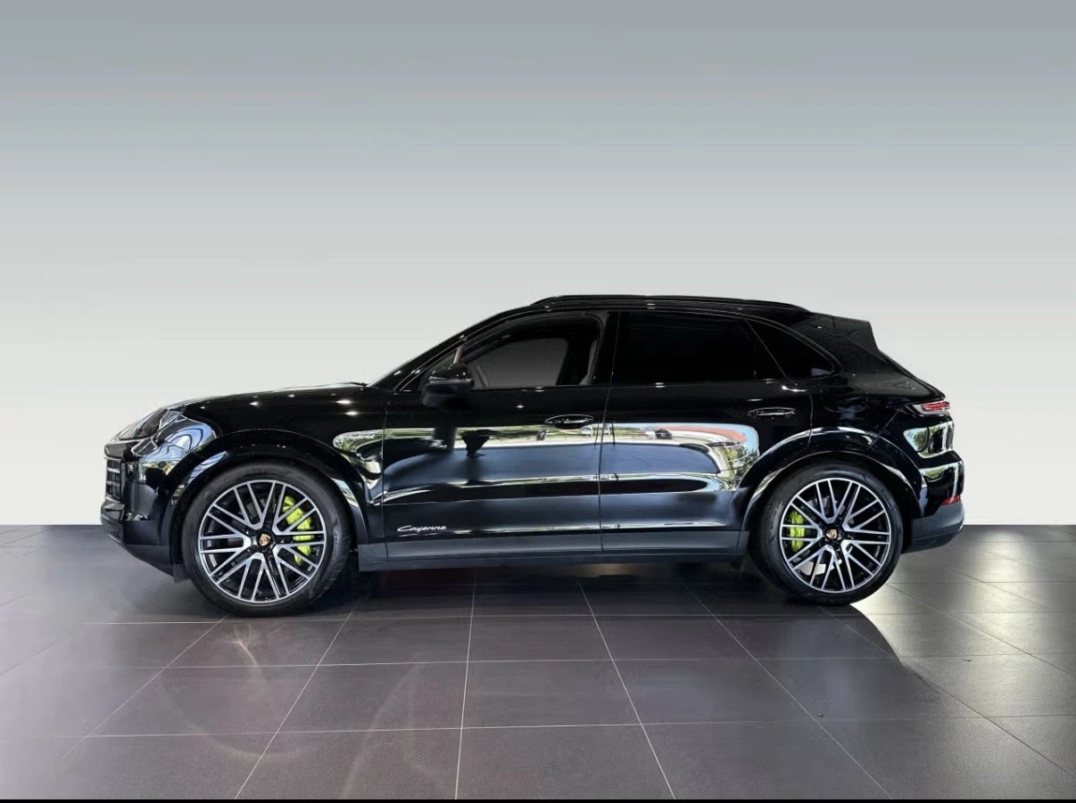 Porsche Cayenne E-Hybrid  - изображение 5