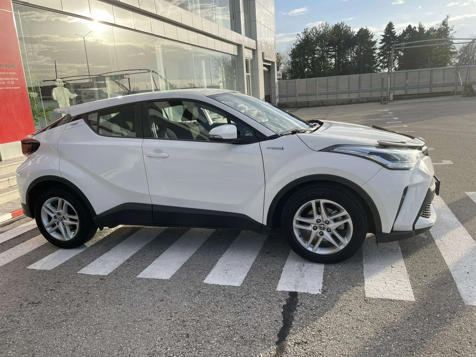 Toyota C-HR 1.8 Center - изображение 8