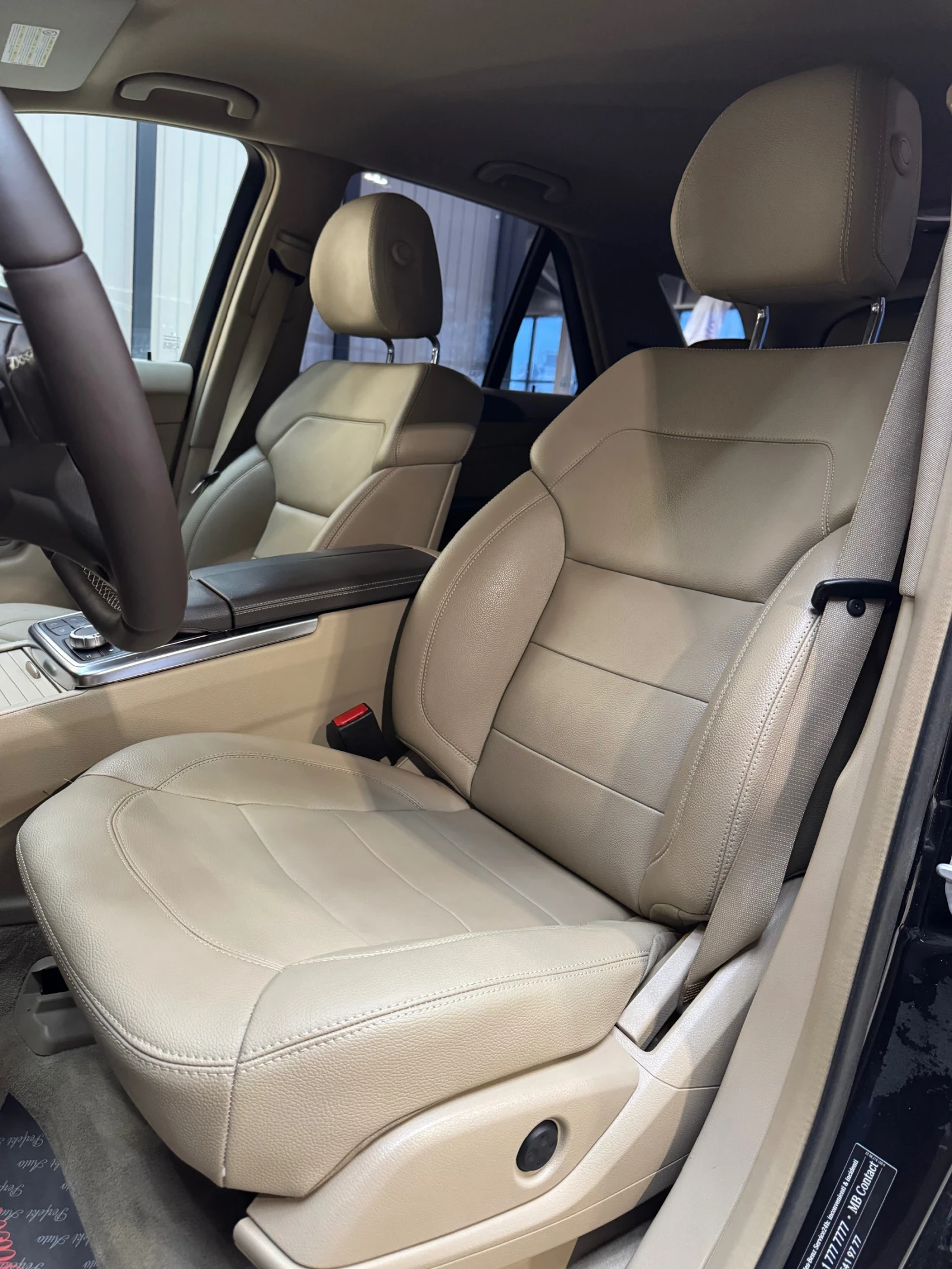 Mercedes-Benz ML 350 d BLUETEC 4 MATIC * AMG *  - изображение 10