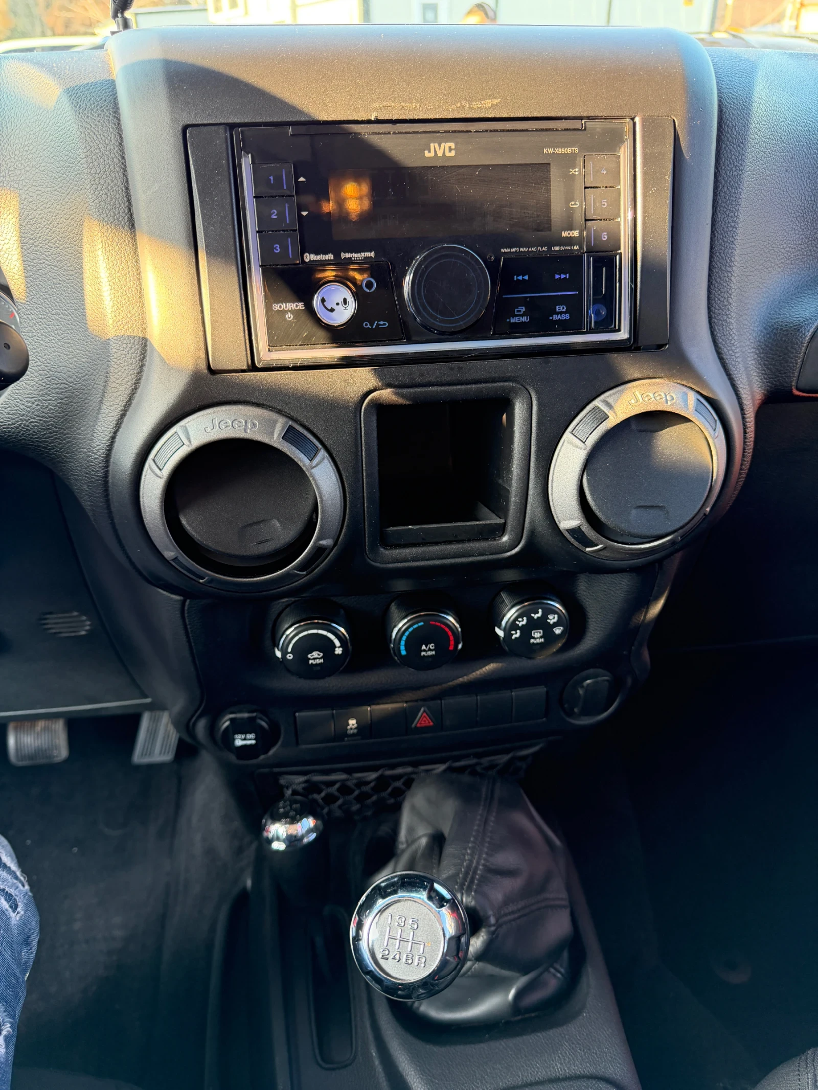 Jeep Wrangler 3.6 V6 �����/���� ���� | Mobile.bg � ����������� 17