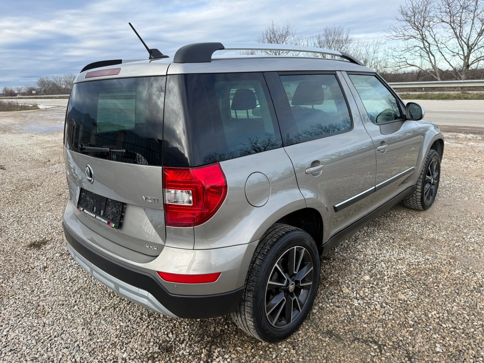 Skoda Yeti 2.0 TDI 4x4 ���� 6 | Mobile.bg � ����������� 6