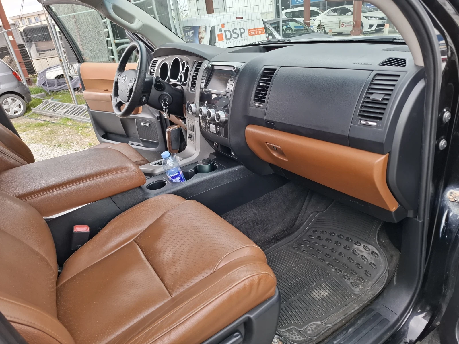 Toyota Sequoia БЕНЗИН ГАЗ , снимка 12 - Автомобили и джипове - 54376661