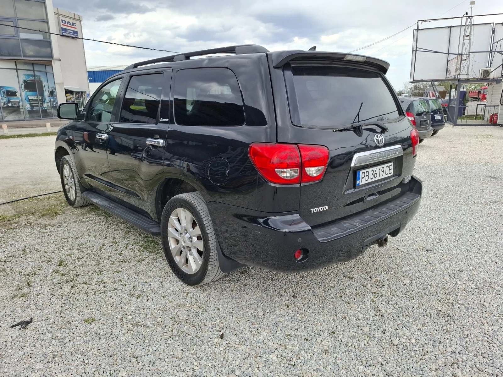 Toyota Sequoia БЕНЗИН ГАЗ , снимка 4 - Автомобили и джипове - 54376661