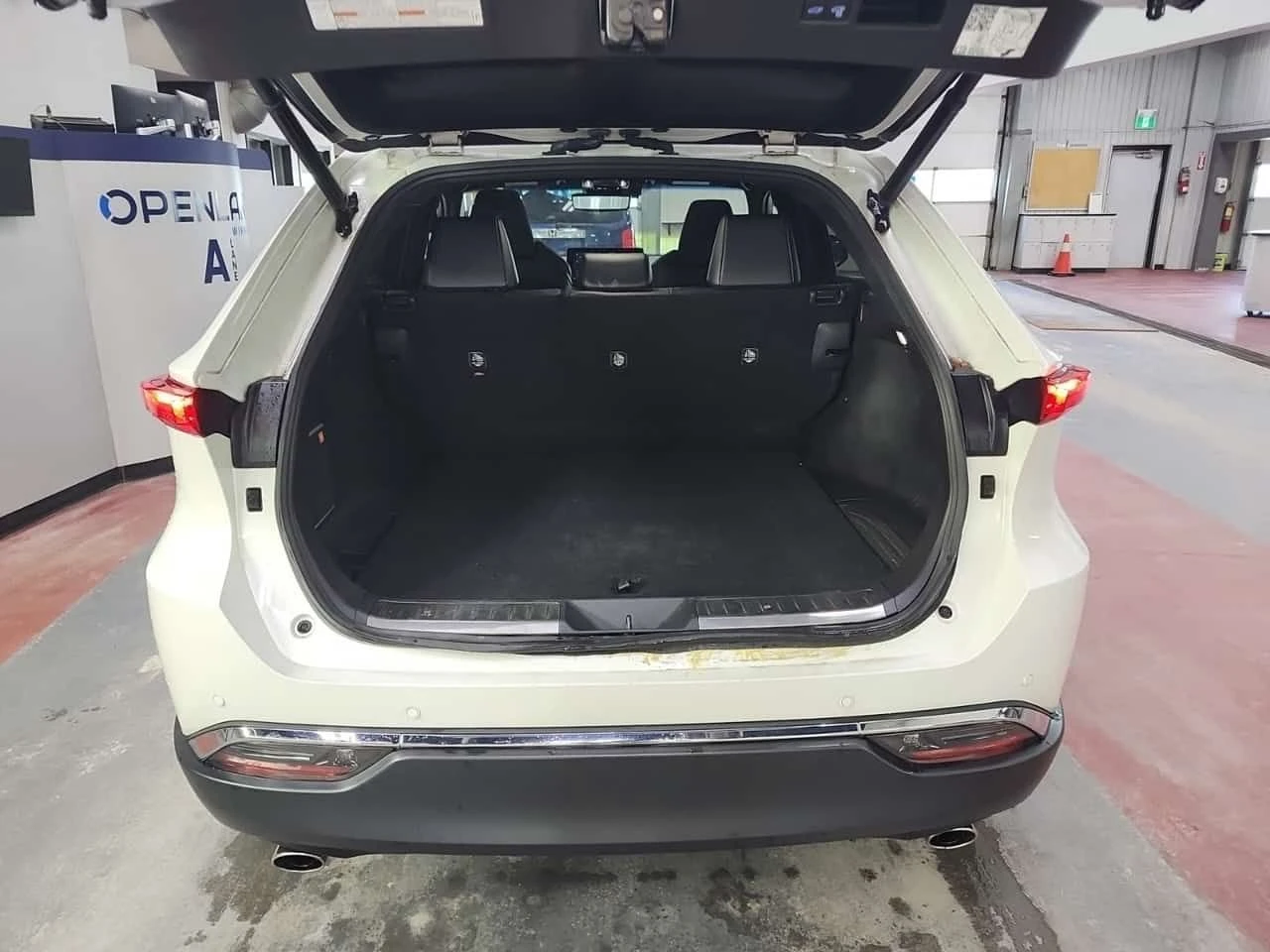 Toyota Venza * HYBRID LIMITED * AWD * CARFAX * , снимка 10 - Автомобили и джипове - 55571085
