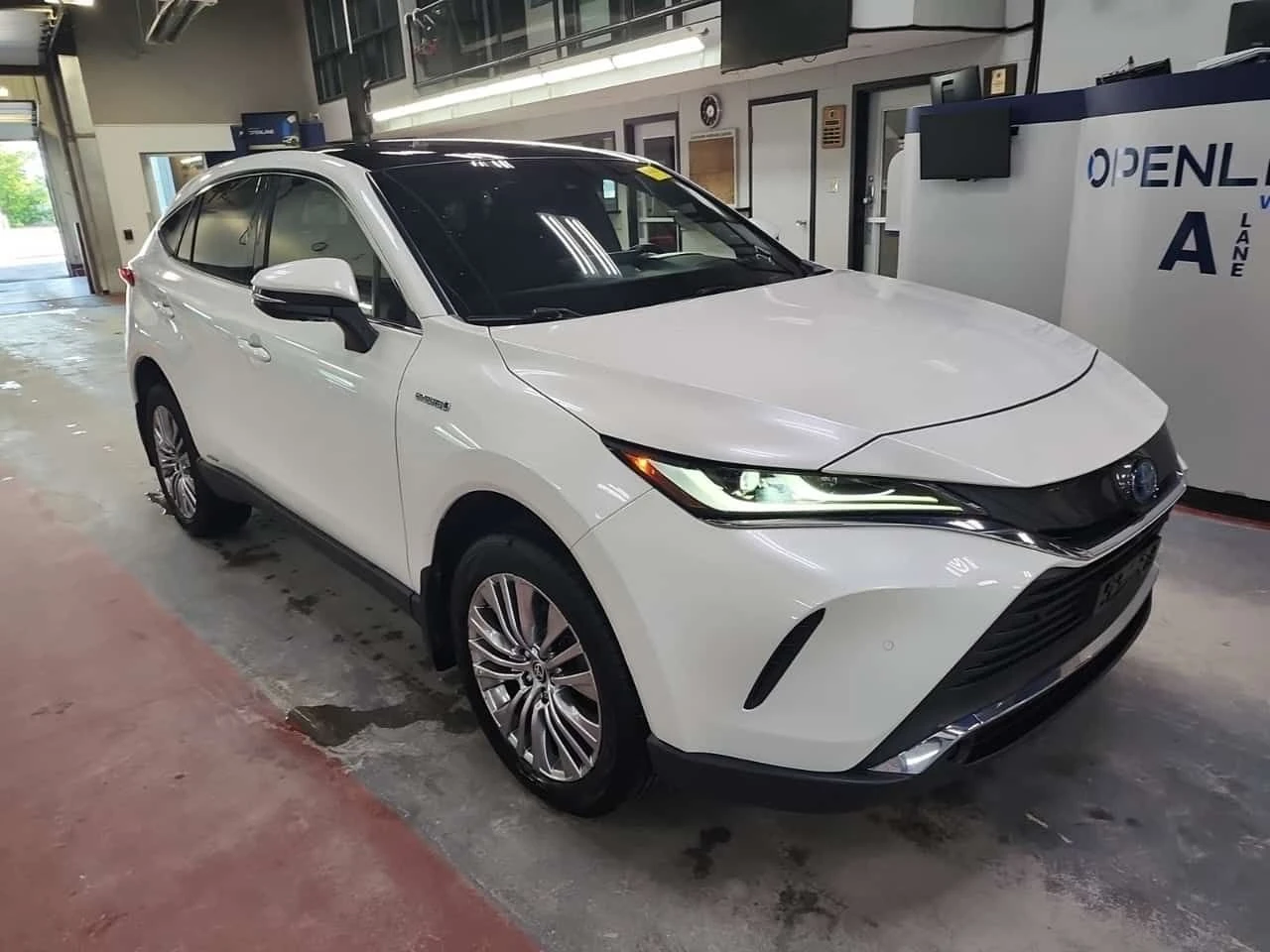 Toyota Venza * HYBRID LIMITED * AWD * CARFAX * , снимка 2 - Автомобили и джипове - 55571085
