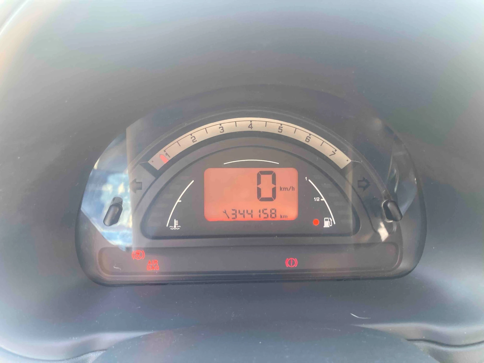 Citroen C3 1.4HDI Топ Цена, снимка 16 - Автомобили и джипове - 55784580